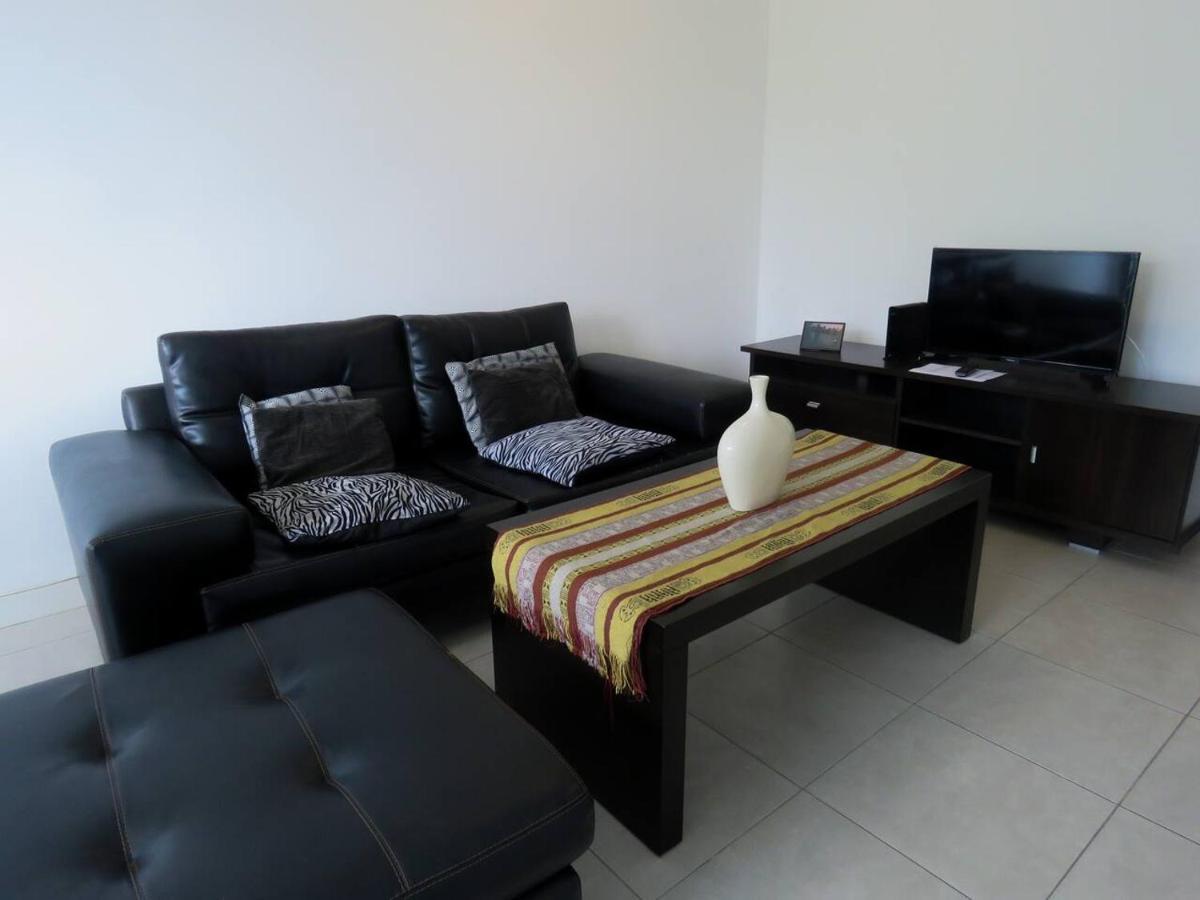 Espectacular Departamento Playa Grande/golf Club Cochera Vista Moderno Apartment *